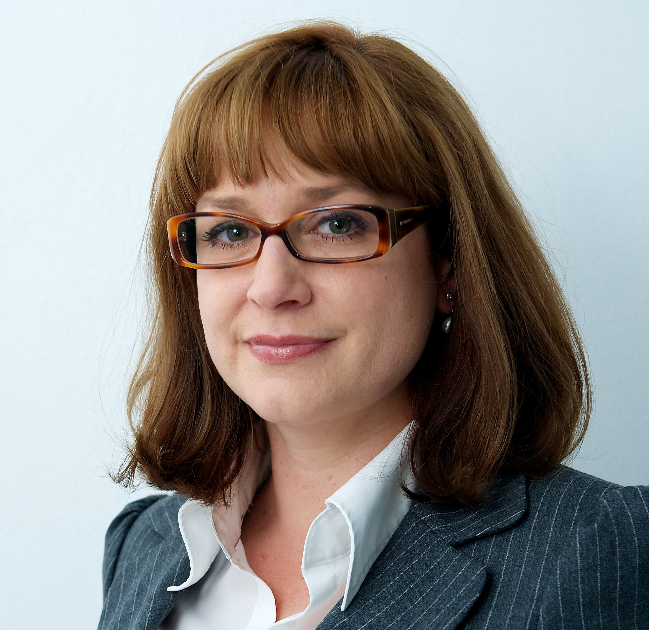 Dr. Julia Boppert